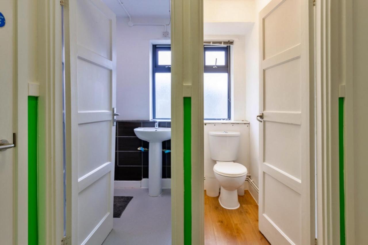 Trendy Rooms For Students Only, Southwark Park - Sk * Londra